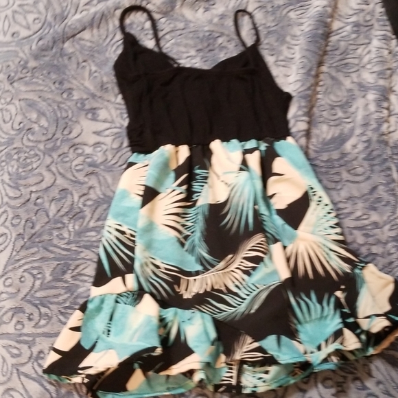 Romper - Picture 3 of 3